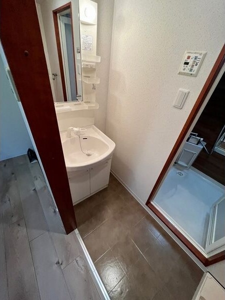 名古屋駅 徒歩10分 2階の物件内観写真