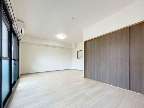 シェソワ駒方の物件内観写真