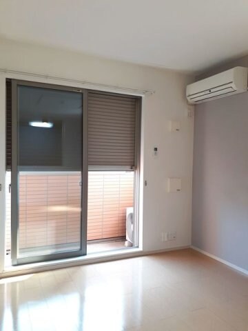 ルーエ・Ｓの物件内観写真