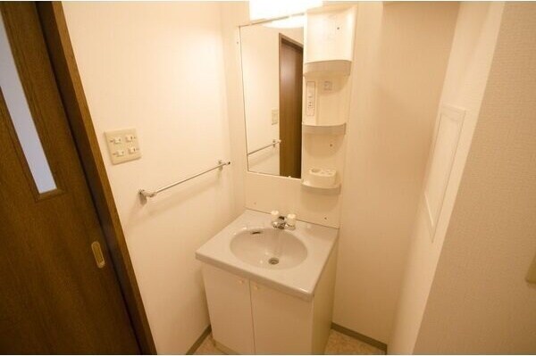 エスタシオン御器所の物件内観写真