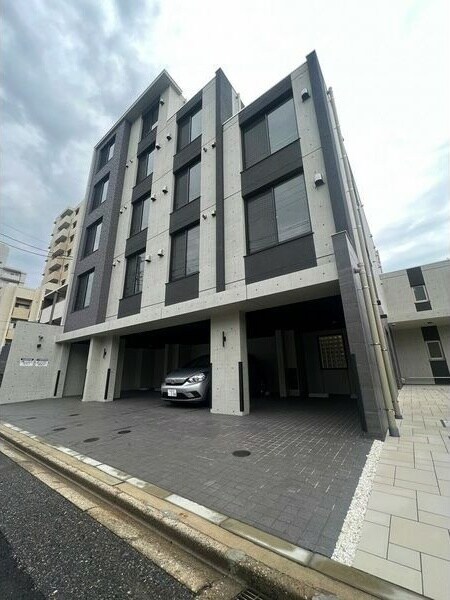 クレストタップ大曽根の物件外観写真