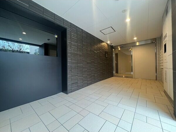 クレストタップ大曽根の物件外観写真