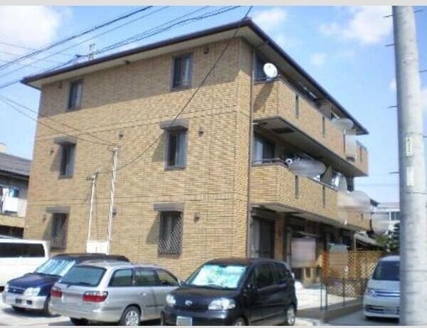 プランシェコートの物件外観写真