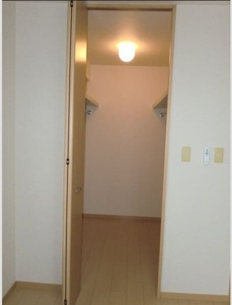 プランシェコートの物件内観写真