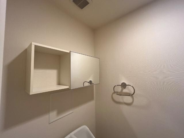 ウエストウイング６の物件内観写真