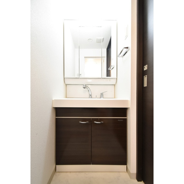 エステムコート名古屋平安通クチュールの物件内観写真