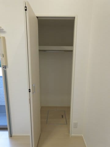 ユグドラシル高畑の物件内観写真