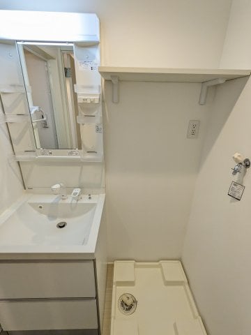 ユグドラシル高畑の物件内観写真