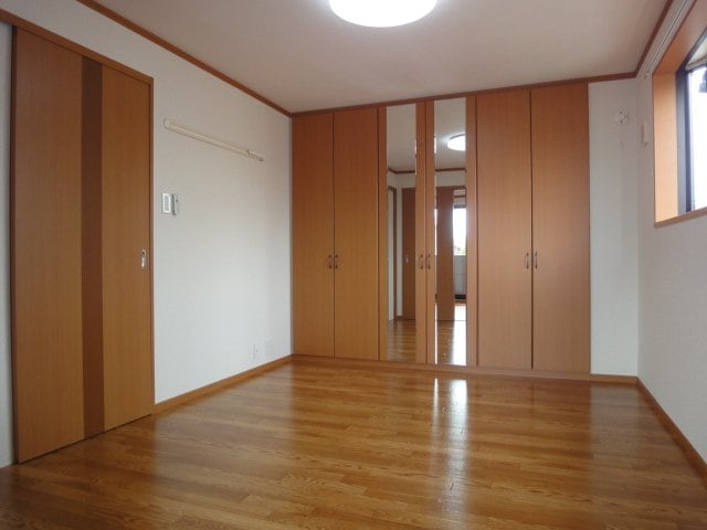 ヴィレッジ清洲Ⅱの物件内観写真