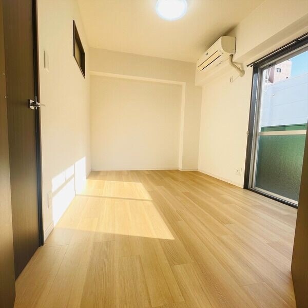 メゾン幅下の物件内観写真