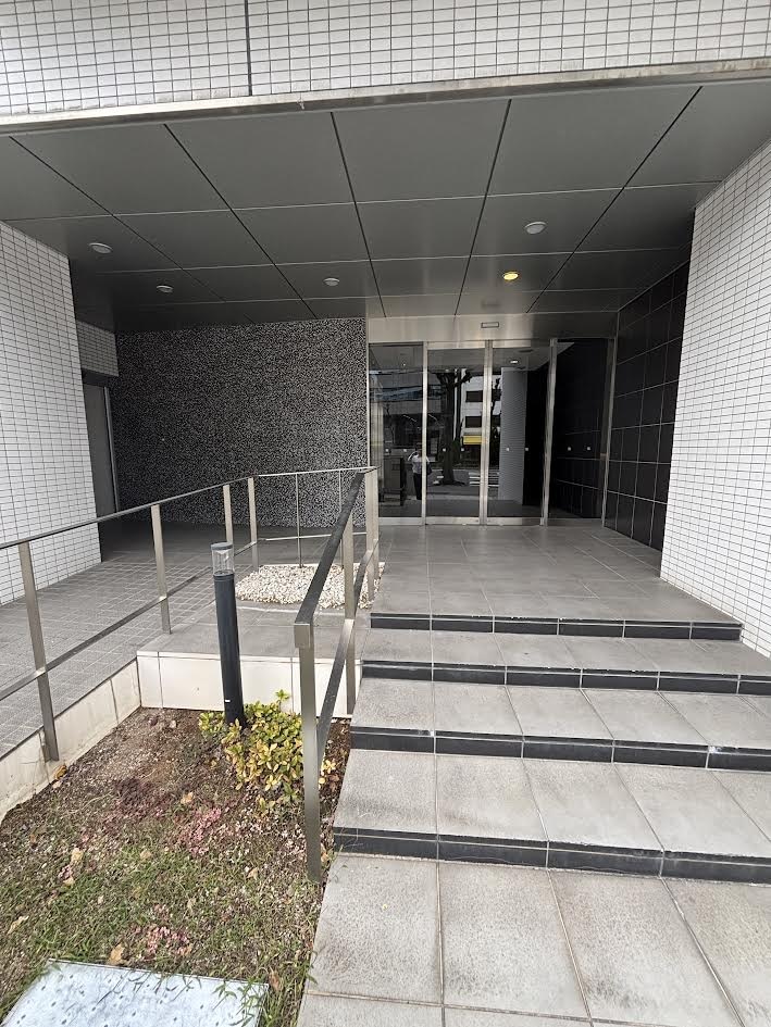 エスティメゾン葵の物件外観写真