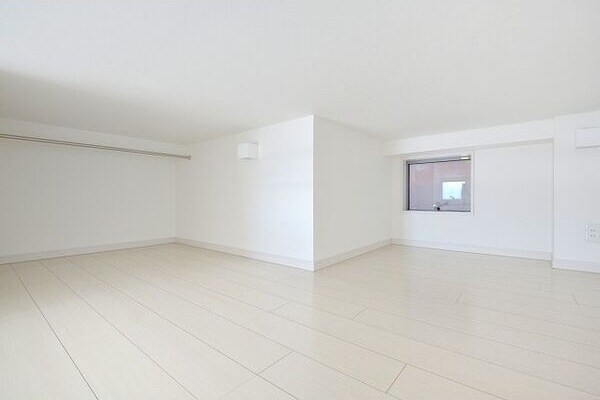 フェニックスの物件内観写真