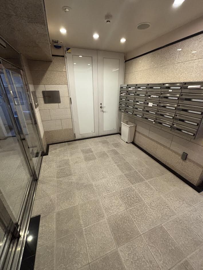 C.P.Pure1608の物件外観写真