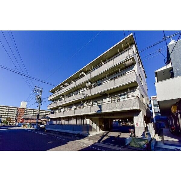 ラフォーレ岩塚の物件外観写真