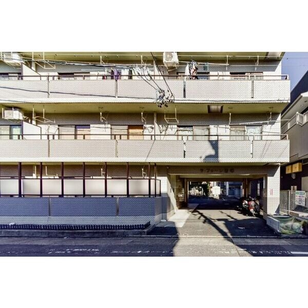 ラフォーレ岩塚の物件外観写真