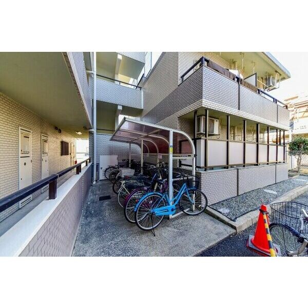 ラフォーレ岩塚の物件内観写真