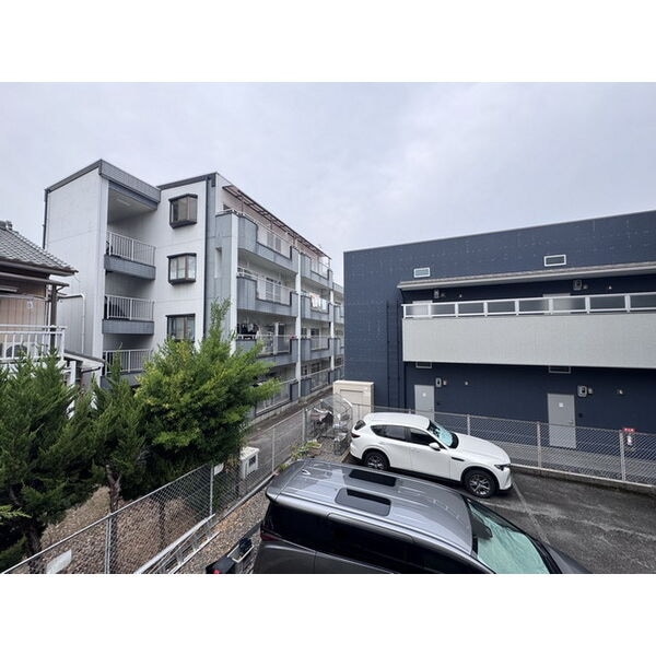 ラフォーレ岩塚の物件内観写真