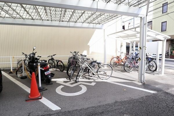 アッサンブラージュの物件内観写真