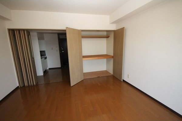 アッサンブラージュの物件内観写真