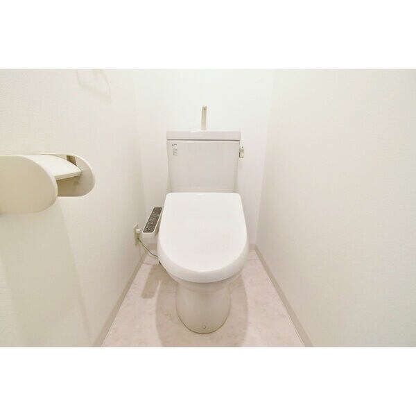 レジデンス名古屋千代田の物件内観写真