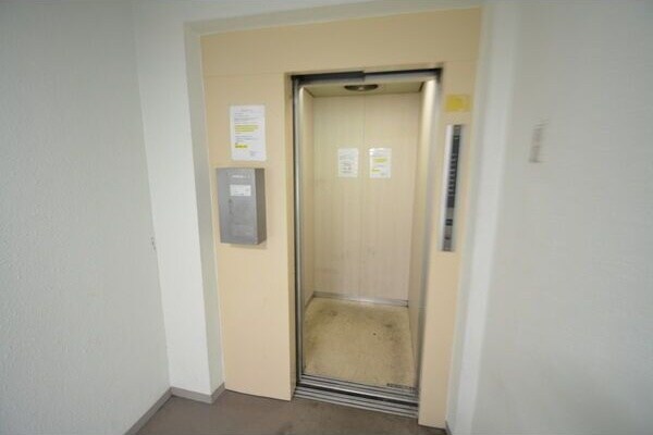 bespoke鶴舞の物件内観写真