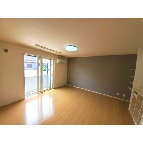 アンジュールの物件内観写真