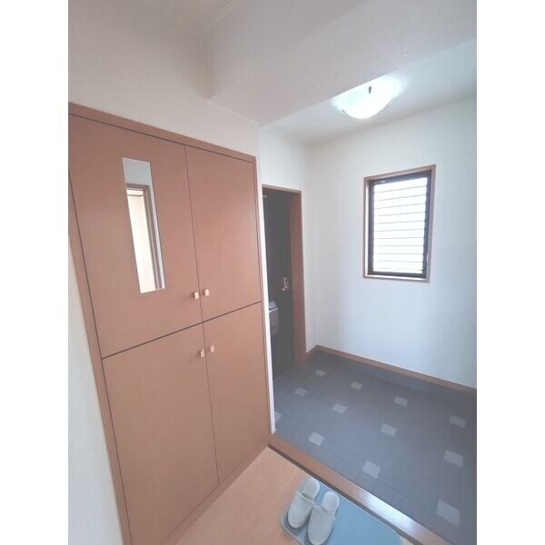 クレストハイム引山の物件内観写真