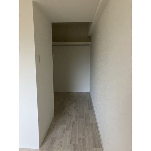 ピボットマンション八幡の物件内観写真