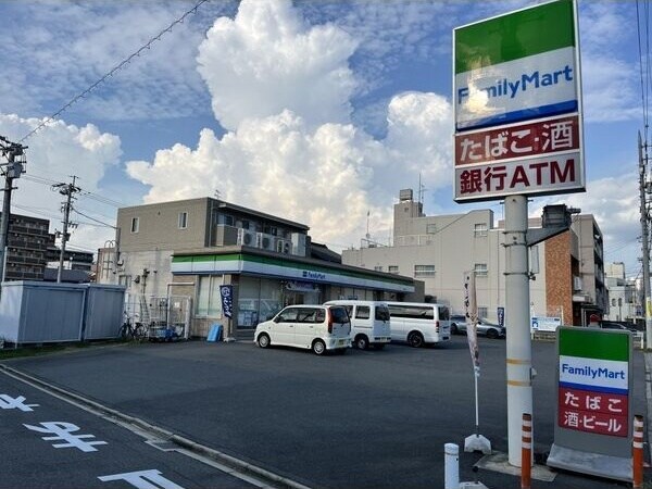 フルラージュの物件外観写真