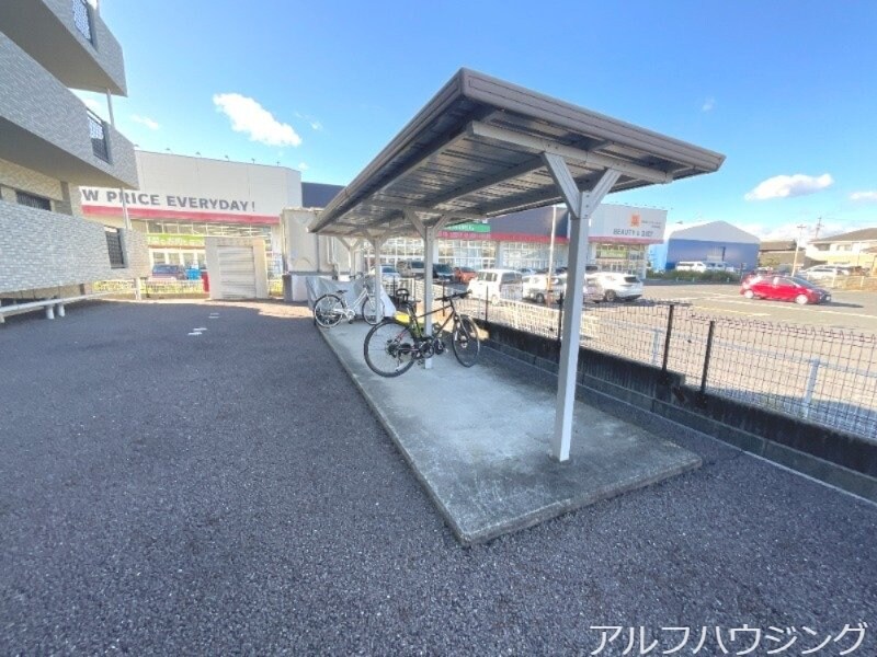 ハイツおひづかの物件外観写真