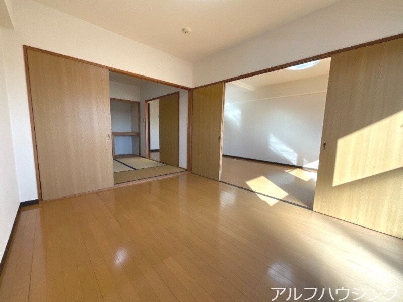 ハイツおひづかの物件内観写真