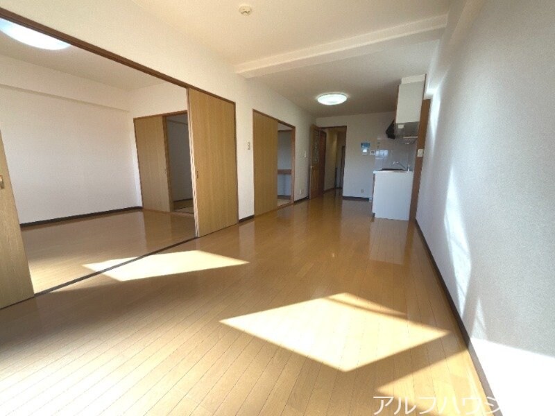 ハイツおひづかの物件内観写真