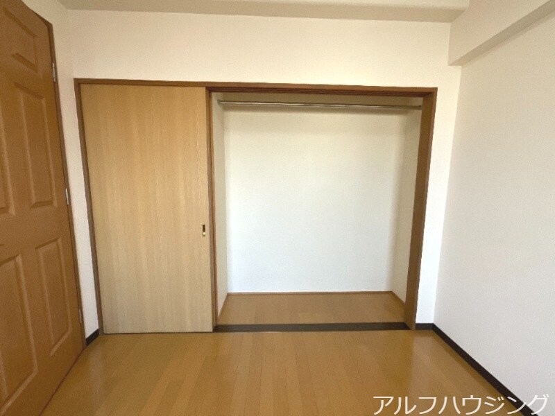 ハイツおひづかの物件内観写真