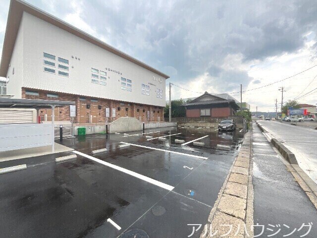 ３０８晴れの物件外観写真