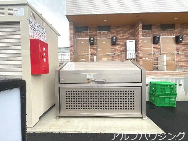 ３０８晴れの物件外観写真