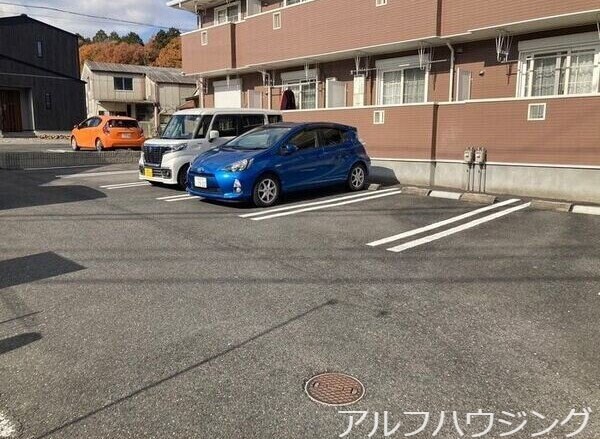 プリムローズⅢの物件外観写真