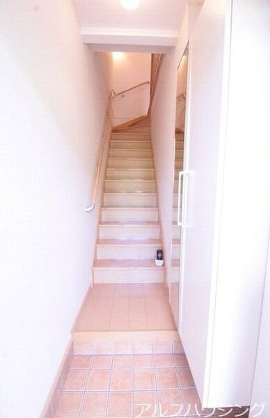 プリムローズⅢの物件内観写真