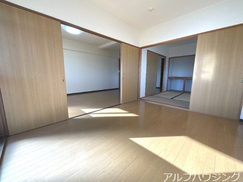 ハイツおひづかの物件内観写真