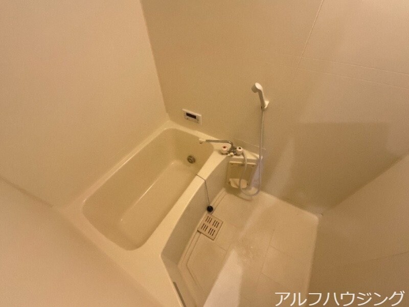 ハイツおひづかの物件内観写真