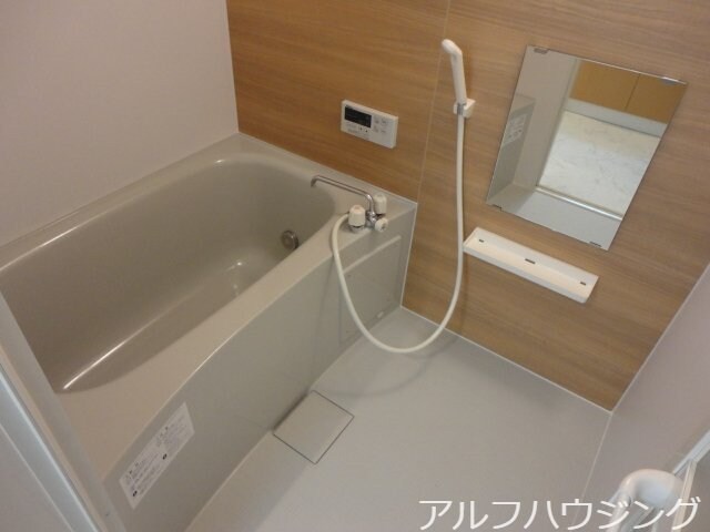 グレイシャスの物件内観写真