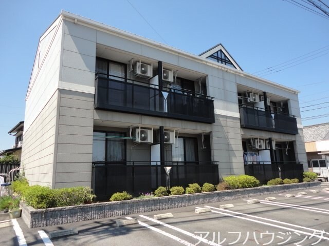 ヴァンベールの物件外観写真