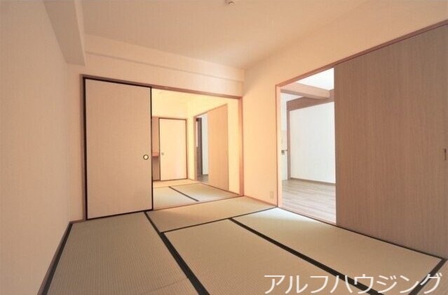 ブランメゾン赤坂の物件内観写真