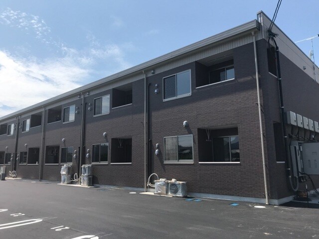 ウィスタリアの物件外観写真