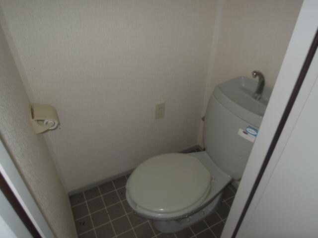 シティ加茂川Ｂの物件内観写真