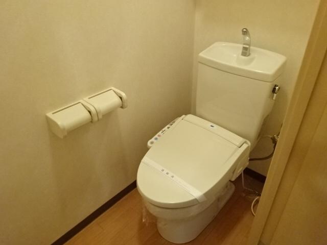 ウィスティリアの物件内観写真