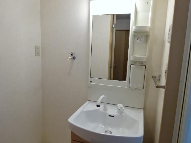 ウィスティリアの物件内観写真