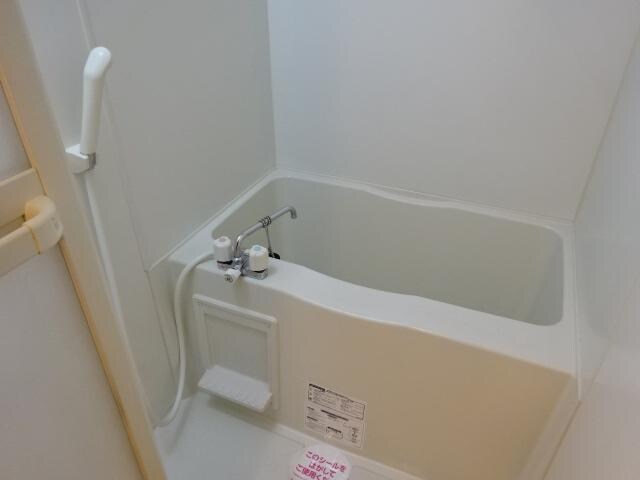 ウィスティリアの物件内観写真