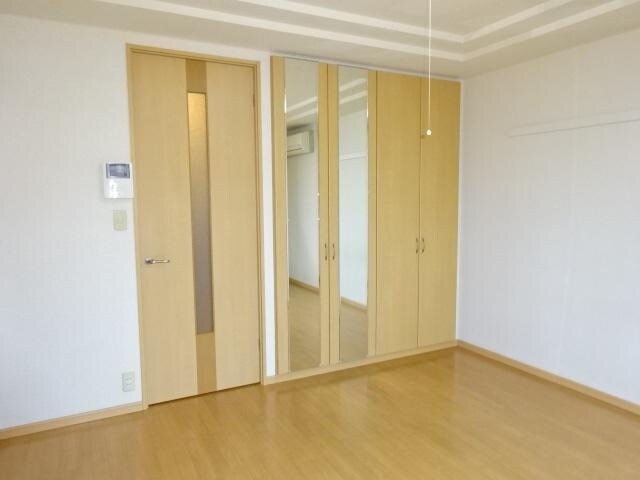 ウィスティリアの物件内観写真