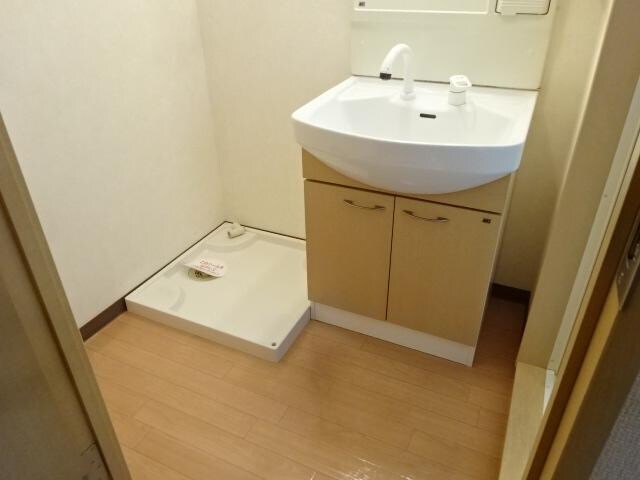 ウィスティリアの物件内観写真