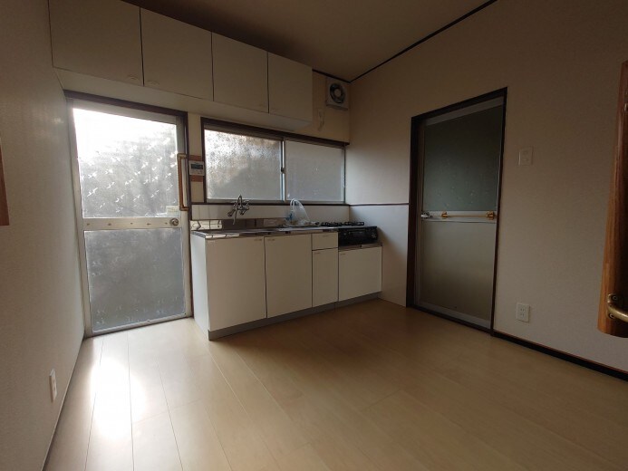 北美台貸家　の物件内観写真